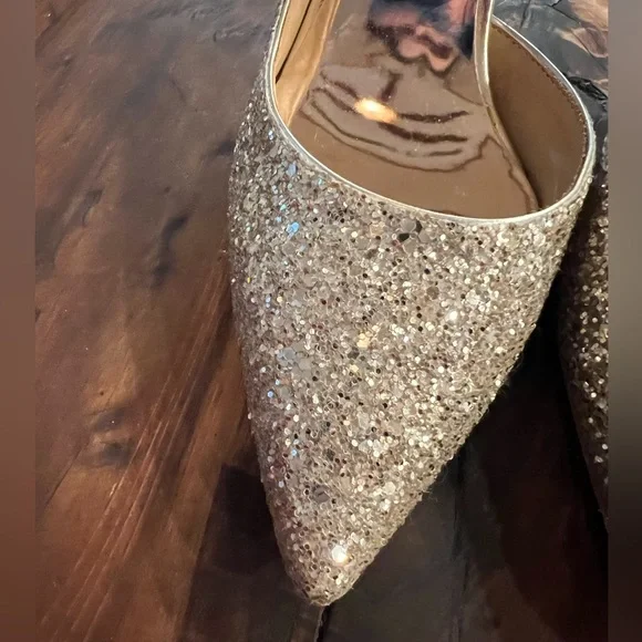 Badgley Mischka Gold Glitter Heels - Picture 2 of 9